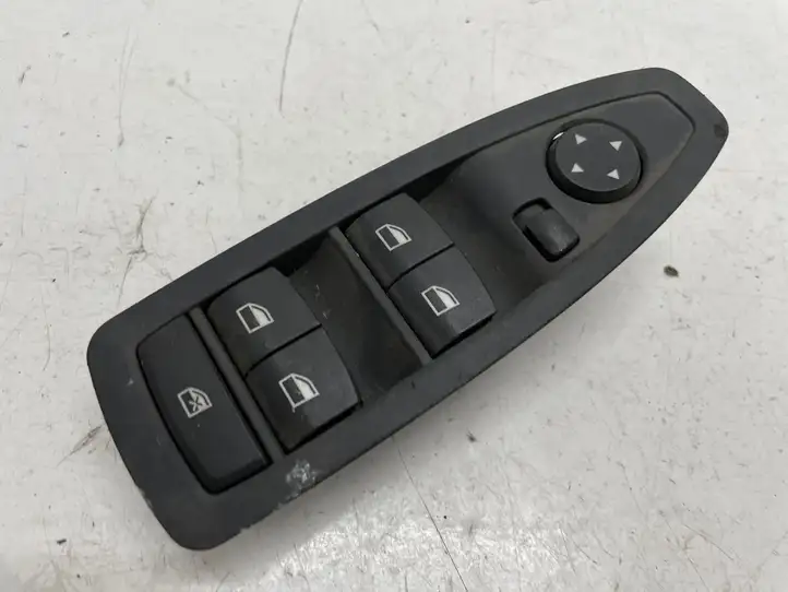 BMW 3 F30 F35 F31 (2012 - 2018) 9208110 Блок кнопок стеклоподъемников — фото 1