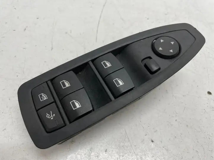 BMW 3 F30 F35 F31 (2012 - 2018) 9268734 Блок кнопок стеклоподъемников — фото 1