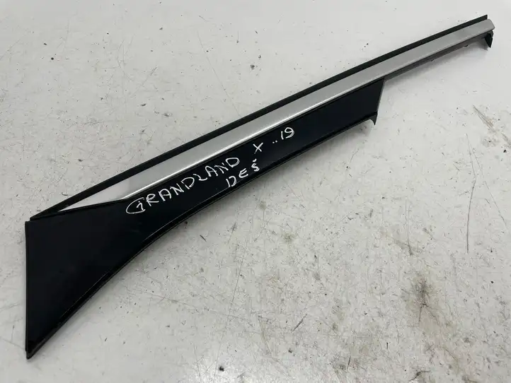 Opel Grandland X (2017 - ) YP00051177 Молдинг заднего крыла — фото 1