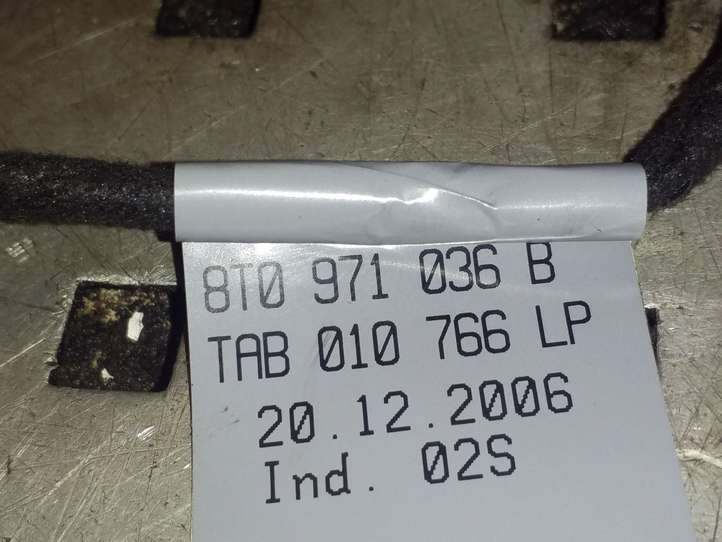 Audi A5 (2007 - 2011)  8T0971036B Проводка передних дверей