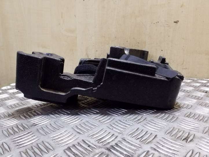 Audi Q7 (2005 - 2009)  4L0012112C Ящик для вещей