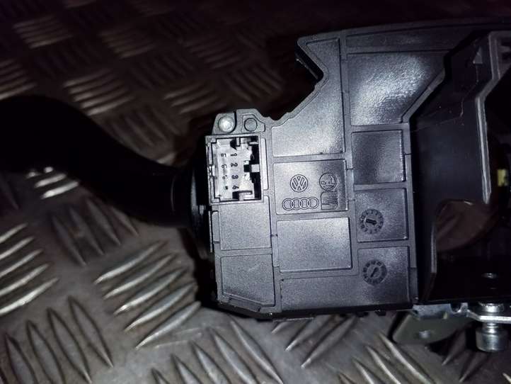 Audi Q7 (2005 - 2009)  4F0953549D Комплект ручек