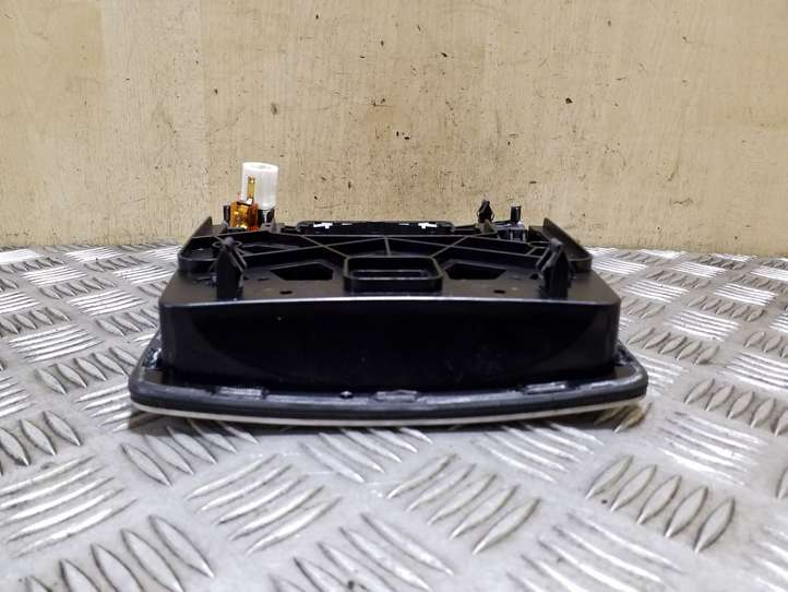 Audi Q7 (2005 - 2009)  4L0864261 Другая центральная деталь консоли (туннеля)