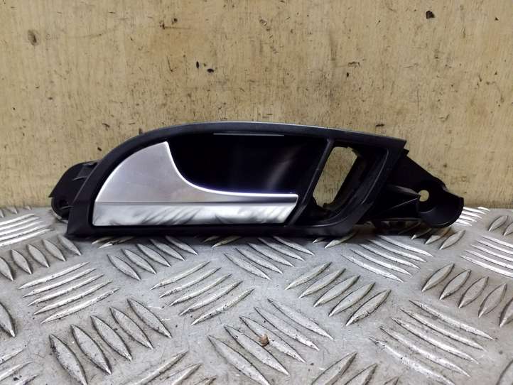 Audi Q7 (2005 - 2009)  4L0837019 Внутренняя ручка