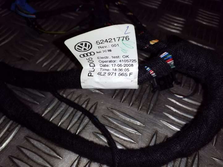 Audi Q7 (2005 - 2009)  4L2971565F Другой проводник