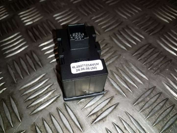 Audi Q7 (2005 - 2009)  4L2927123AVUV Включатель датчиков парковки