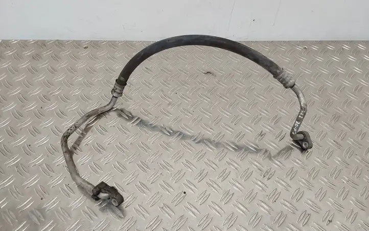 Toyota Corolla Verso AR10 (2004 - 2009) Трубки и шланги кондиционера — фото 1