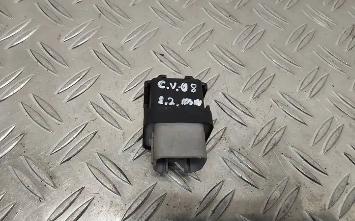 Toyota Corolla Verso AR10 (2004 - 2009) 2861067010 Реле накала свечей — фото 2