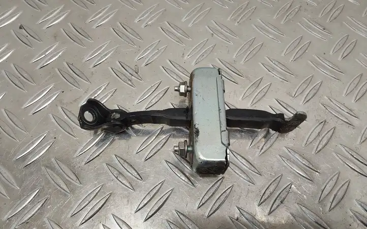 Toyota Corolla Verso AR10 (2004 - 2009) Ограничитель задней двери — фото 3