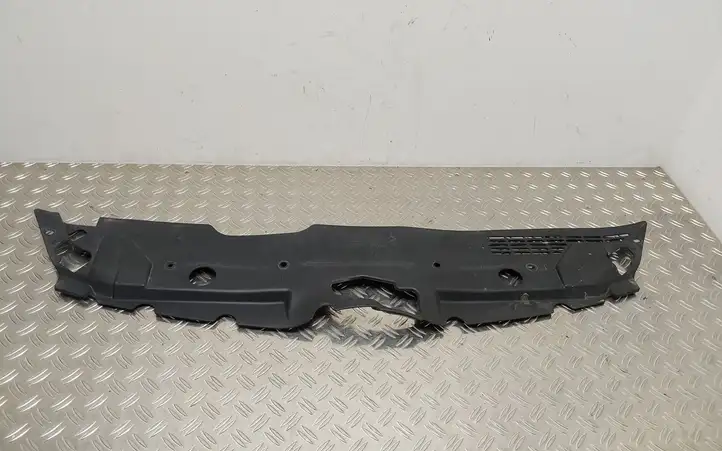 Toyota Corolla Verso AR10 (2004 - 2009) 532890F010 Облицовка радиатора — фото 3