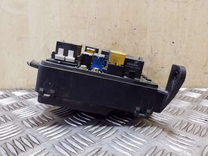 Opel Frontera B (1998 - 2004)  71541379 Блок предохранителей