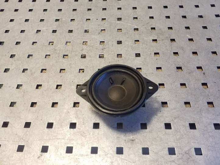 Audi Q7 (2005 - 2009)  4F0035412B Громкоговоритель в панели