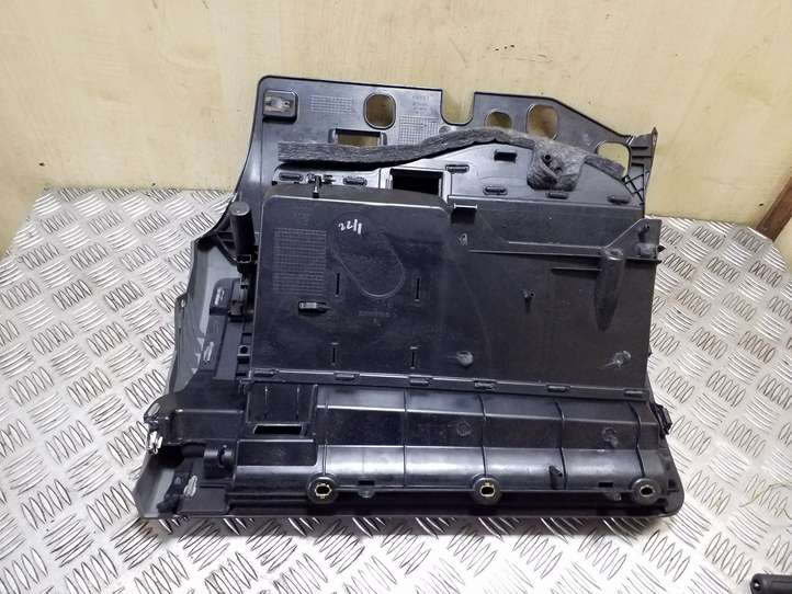 Audi A5 (2007 - 2011)  8K2857035A Комплект ящика для вещей (бардачка)
