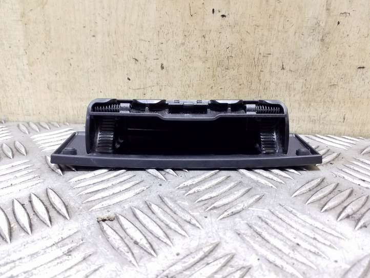 Audi A5 (2007 - 2011)  8K0857961 Задняя пепельница