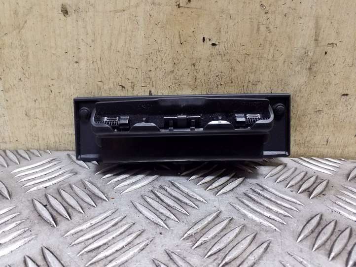 Audi A5 (2007 - 2011)  8K0857961 Задняя пепельница