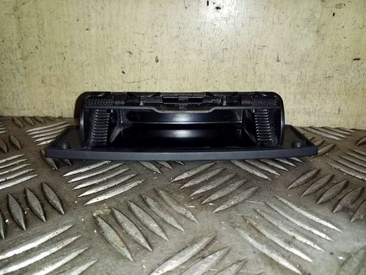 Audi A5 (2007 - 2011)  8K0857961 Задняя пепельница