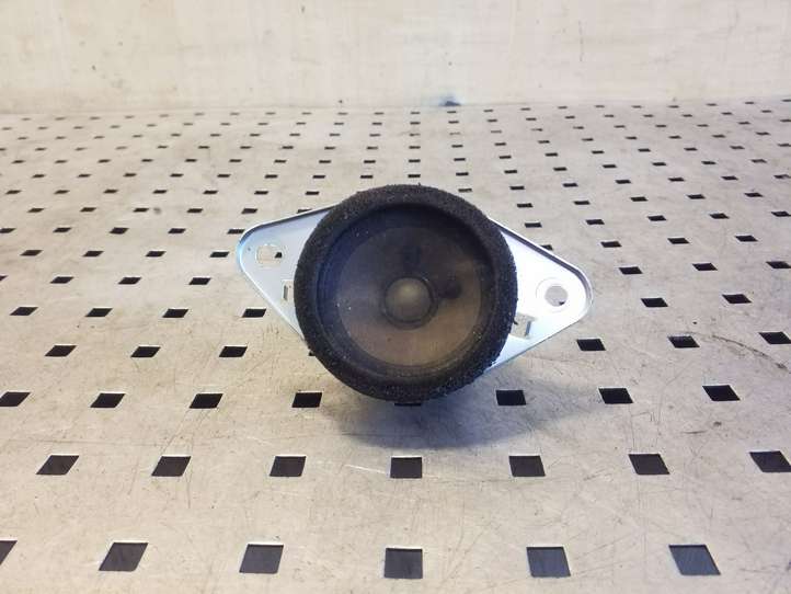 Subaru Outback (2009 - 2014)  86301AJ030 Громкоговоритель в панели