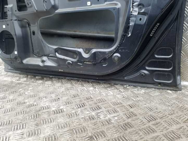 Subaru Outback (2009 - 2014)   Дверь