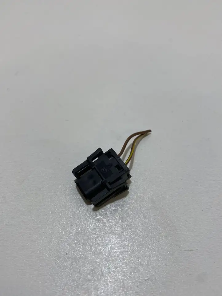 BMW 5 E60 E61 (2004 - 2010) 1378108 Прочая электропроводка — фото 1