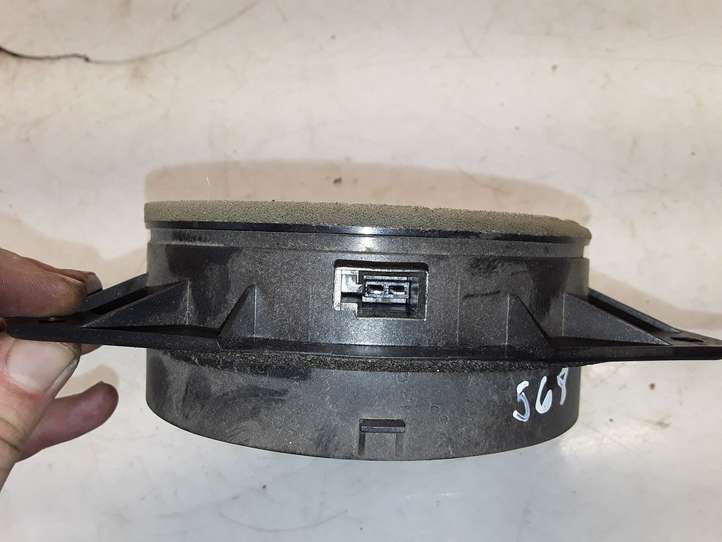 Toyota Yaris (2005 - 2009)  861600D020 Громкоговоритель (громкоговорители) в передних дверях