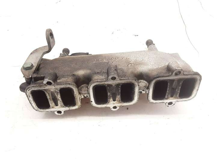 Audi A6 (1997 - 2001)  059129713 Впускной коллектор