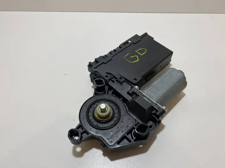 Audi A4 S4 B7 8E 8H (2004 - 2009) 8E0959802E Стеклоподъемник задней двери — фото 2