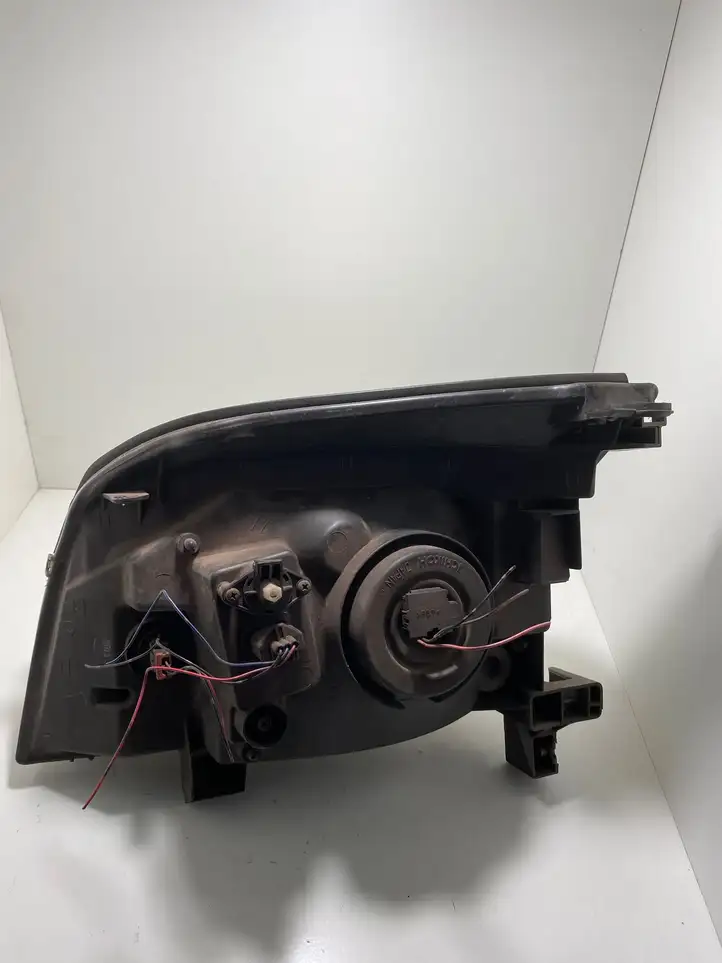 Nissan X-Trail T30 (2001 - 2007) PPT20 Крышка фары — фото 2