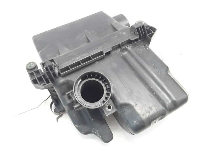 Toyota Yaris (2005 - 2009)  177000J011 Коробка воздушного фильтра