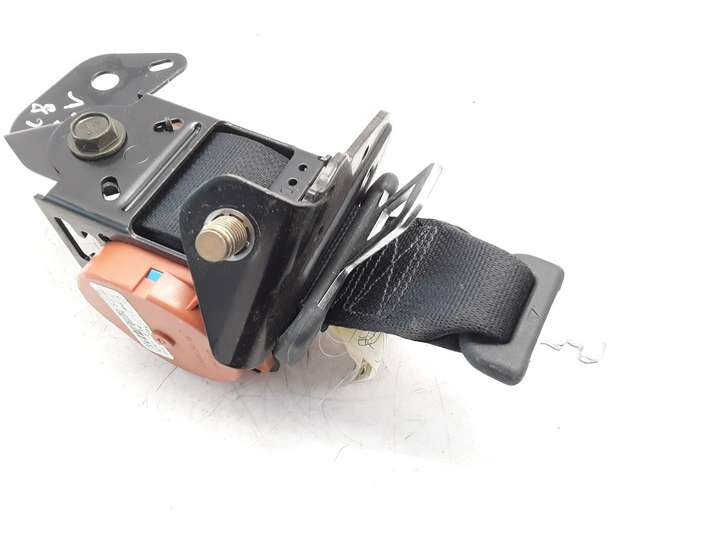Toyota Yaris (2005 - 2009)  733100D010 Средний ремень безопасности ()
