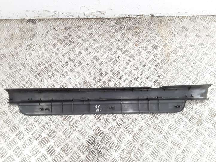 Toyota Yaris (2005 - 2009)  679130D010 Отделка переднего порога (внутренняя)