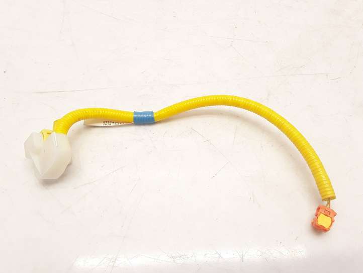 Toyota Yaris (2005 - 2009)  8214052170 Проводка и кольцо подушки безопасности