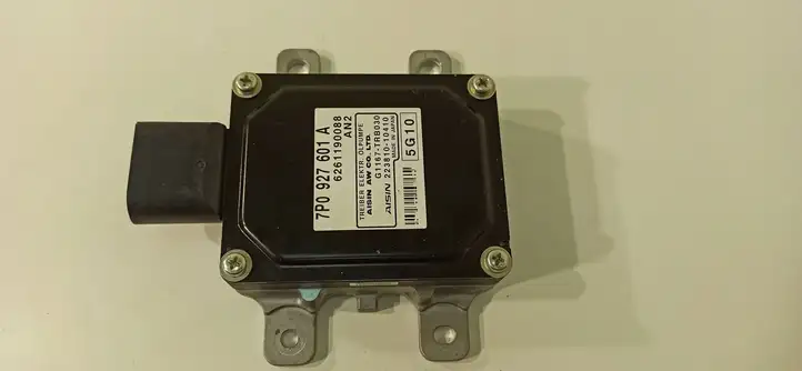 Volkswagen Touareg II (2010 - 2018)  7P0927601A Блок управления коробки передач