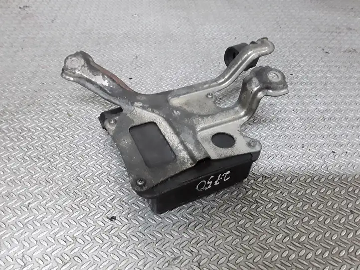 Toyota Avensis T250 (2003 - 2006)  8987171010 Блок управления топливных форсунок