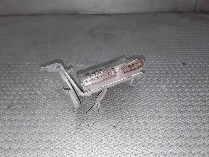 Toyota Avensis Verso (2001 - 2004) 8987126010 Блок управления форсунками — фото 2