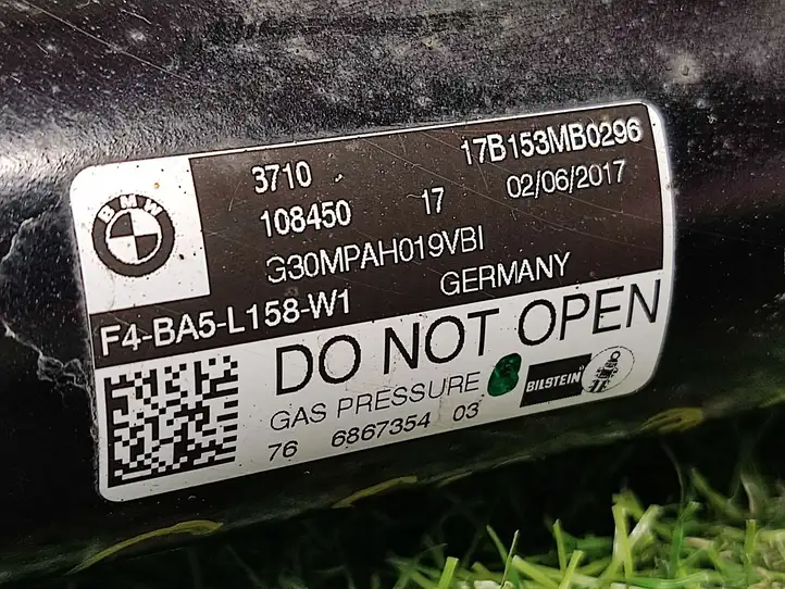 BMW 5 G30 G31 (2016 - ) 6867354 Амортизатор крышки багажника — фото 4