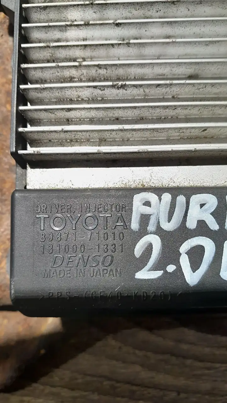 Toyota Auris 150 (2006 - 2012) 1310001331 Блок управления форсунками — фото 3