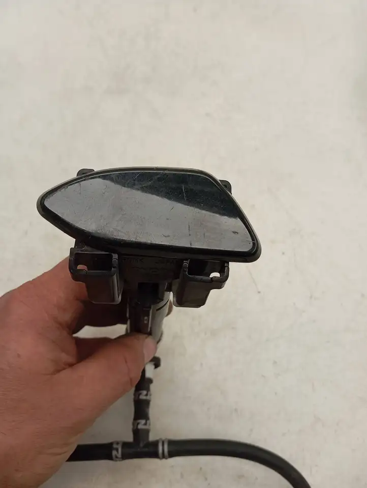 Toyota RAV 4 (XA40) (2012 - 2018) 70227 Двигатель очистителей — фото 6