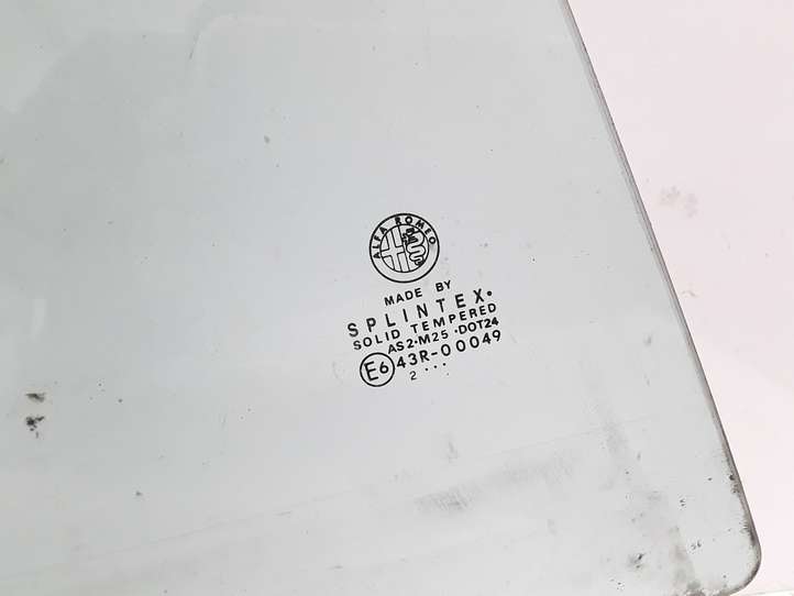 Alfa Romeo 166 (1998 - 2003)  43R00049 Основное стекло задних дверей