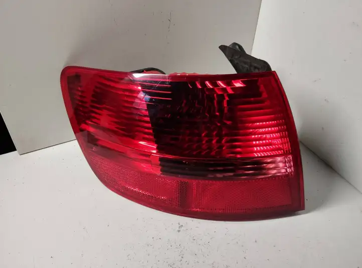 Audi A6 Allroad C6 (2006 - 2008) 4F9945095 Задний фонарь в кузове — фото 1