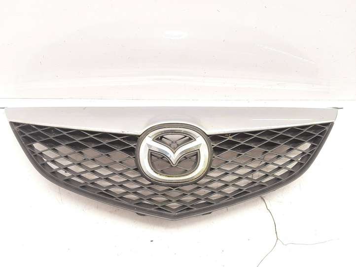 Mazda 6. (2002 - 2005)  GJ6A50712 Верхняя решётка