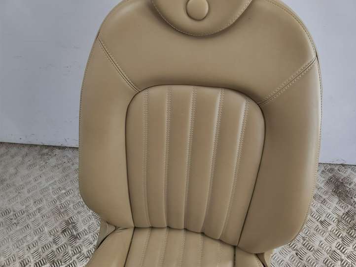 Lancia Thesis (2001 - 2009)   Передняя звукоизоляция