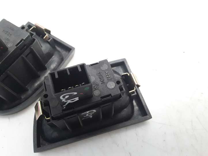 Lancia Thesis (2001 - 2009)  11501 Кнопка стеклоподъемников