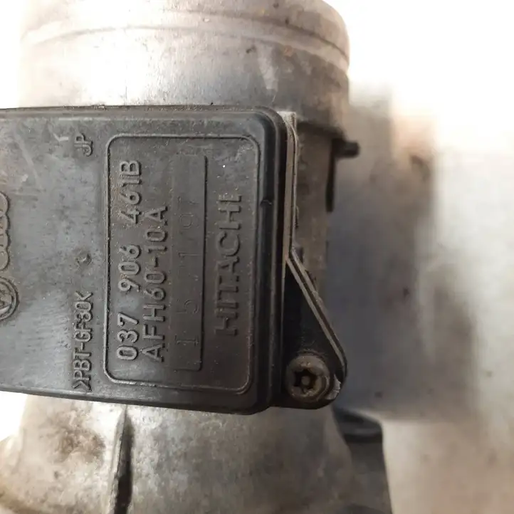 Seat Toledo II (1M) (1998 - 2006) 037906461B Датчик массового расхода воздуха — фото 2