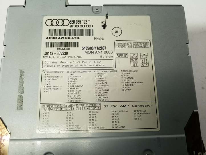 Audi A4 (2004 - 2009)  8E0035192T Радио/ проигрыватель CD/DVD / навигация
