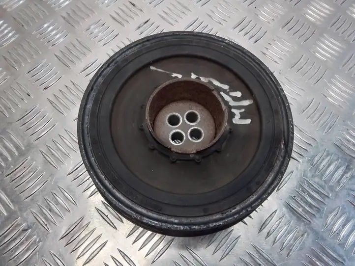 BMW 1 F20 F21 (2011 - 2019) 13981110 Шкив коленчатого вала — фото 1