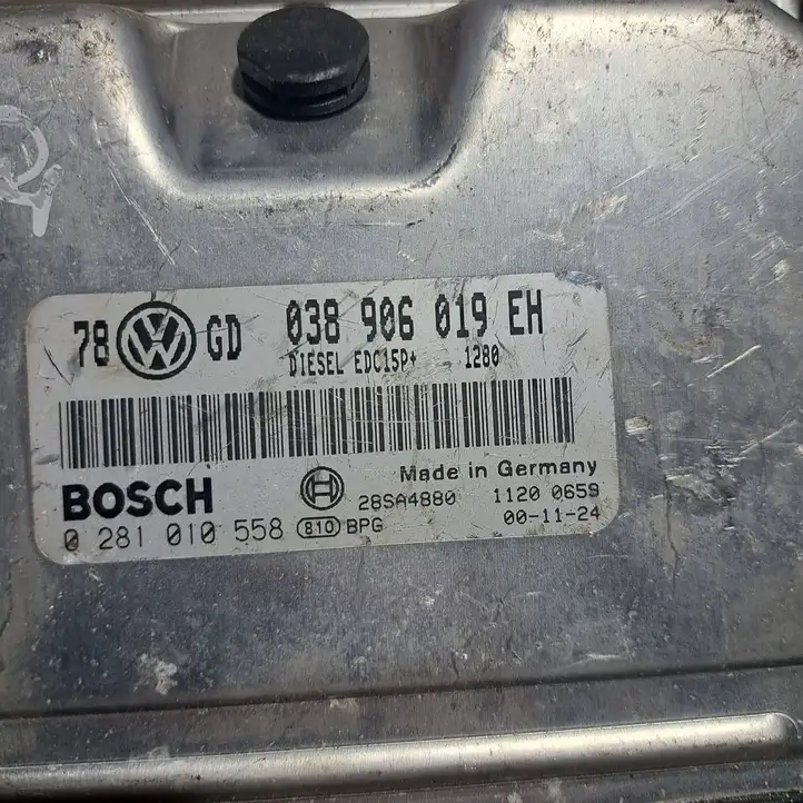 Volkswagen PASSAT B5.5 (2001 - 2005) 038906019EH Блок управления двигателем (ЭБУ) — фото 2