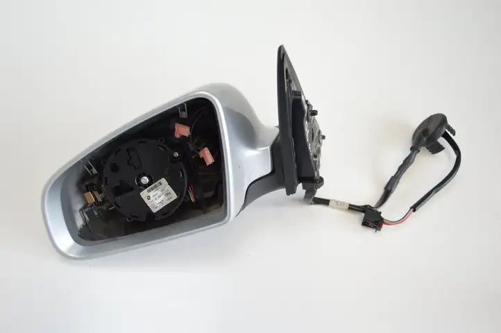 Audi A6 S6 C6 4F (2004 - 2008) Боковое зеркало с электроприводом — фото 1