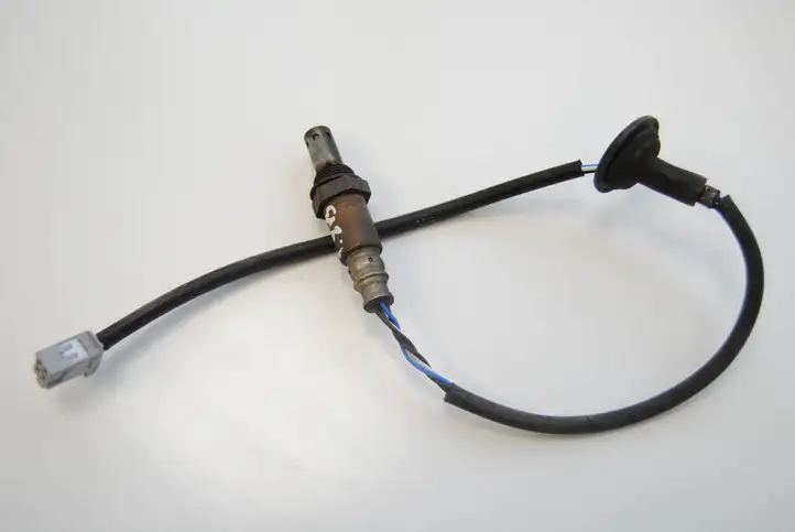 Toyota Corolla E120 E130 (2000 - 2004) 8946513040 Лямбда-зонд — фото 1