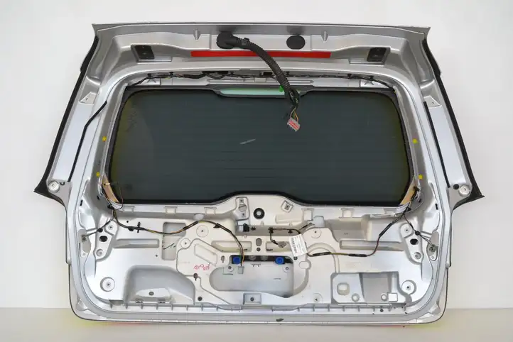 Volvo V70 (2007 - 2013) Крышка багажника — фото 4
