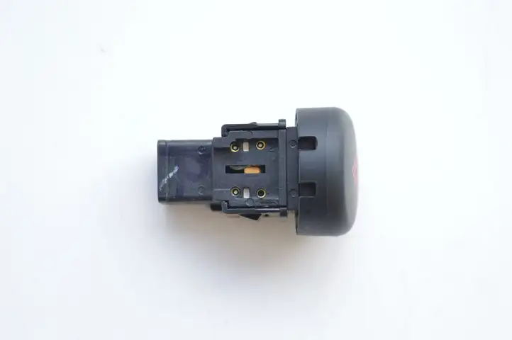 Nissan Juke I F15 (2010 - 2018) S31471 Блок кнопок на панели — фото 3